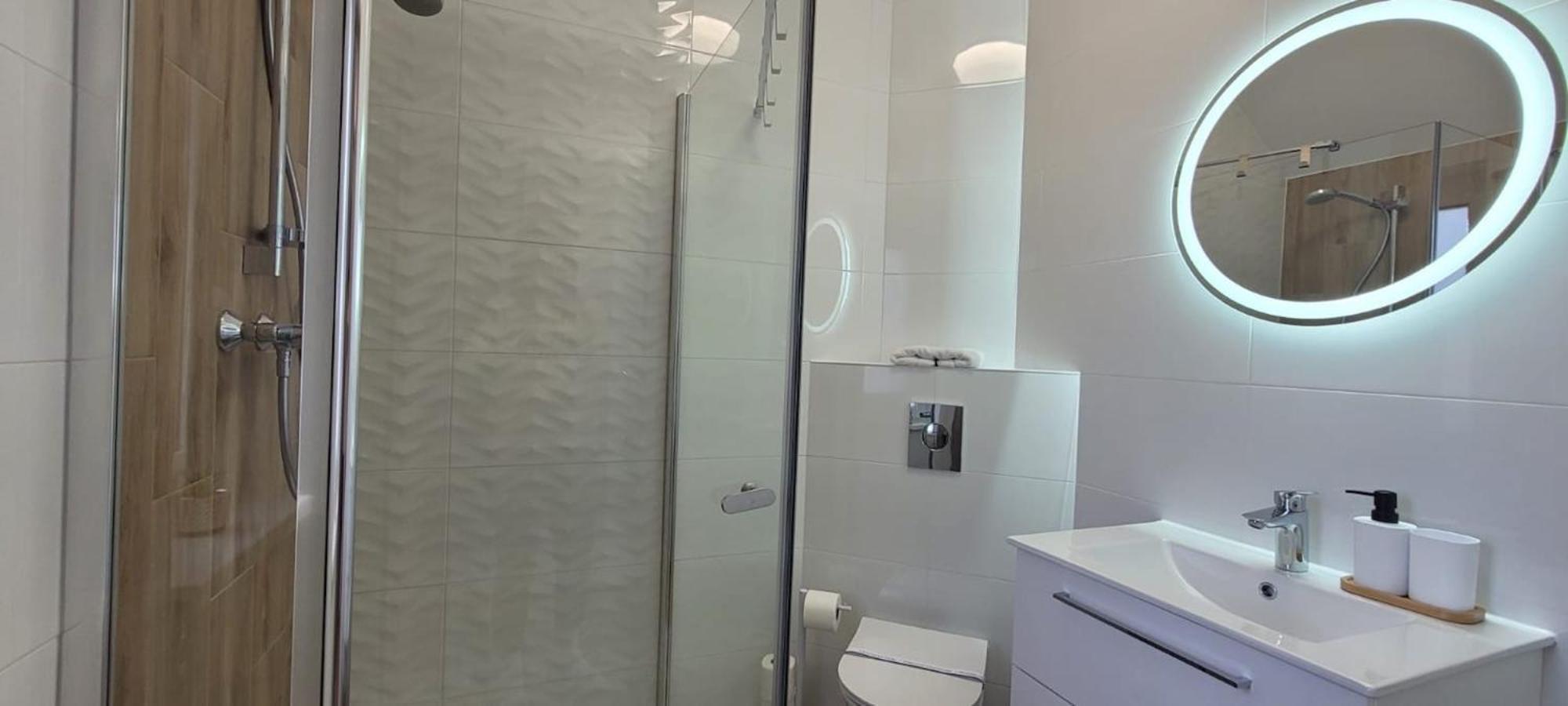Kolorowe Cieplice - Apartamenty Z Widokiem Na Karkonosze Jelenia Gora Dış mekan fotoğraf