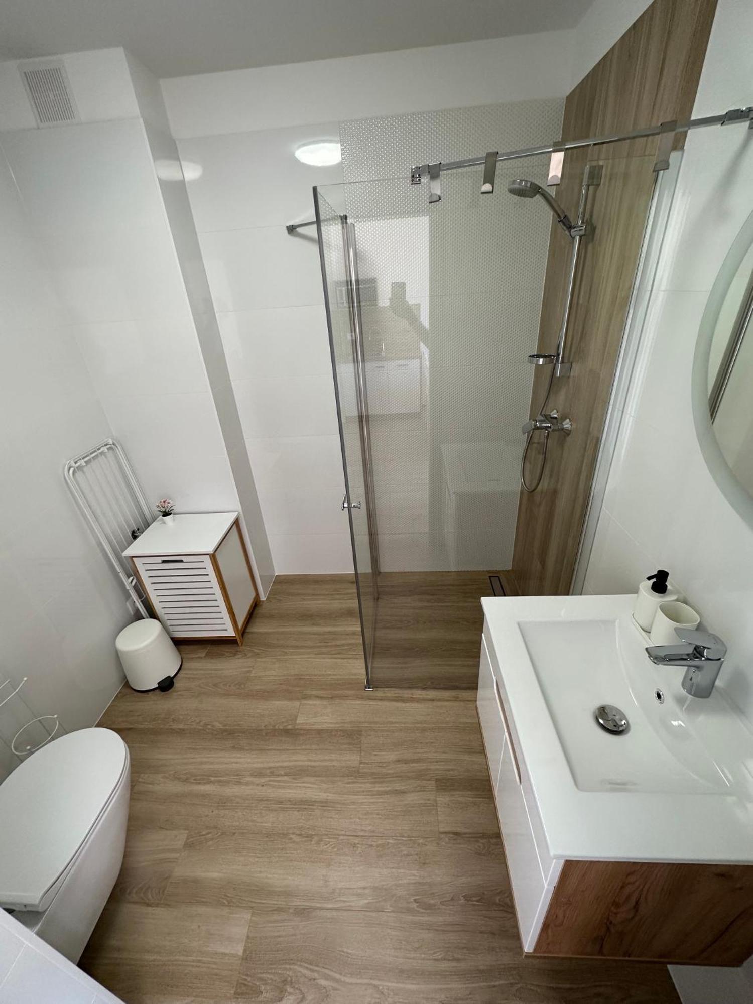 Kolorowe Cieplice - Apartamenty Z Widokiem Na Karkonosze Jelenia Gora Dış mekan fotoğraf